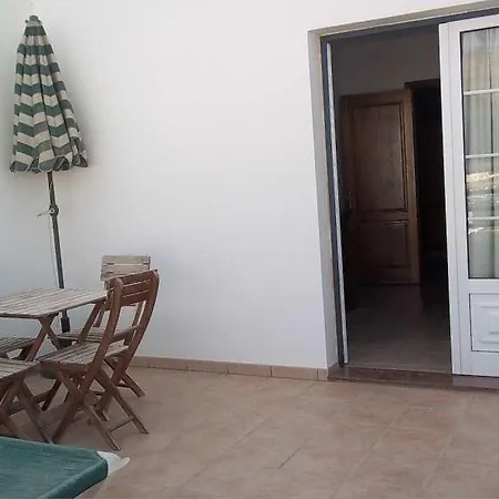 Kerria Caleta de Sebo